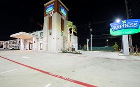 Express Inn & Suites